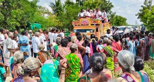 திமுக ஆட்சி மக்களுக்கான நம்பகத்தன்மை கொண்ட ஆட்சி: மார்க்கண்டேயன் எம்.எல்.ஏ. வாக்கு சேகரிப்பு!